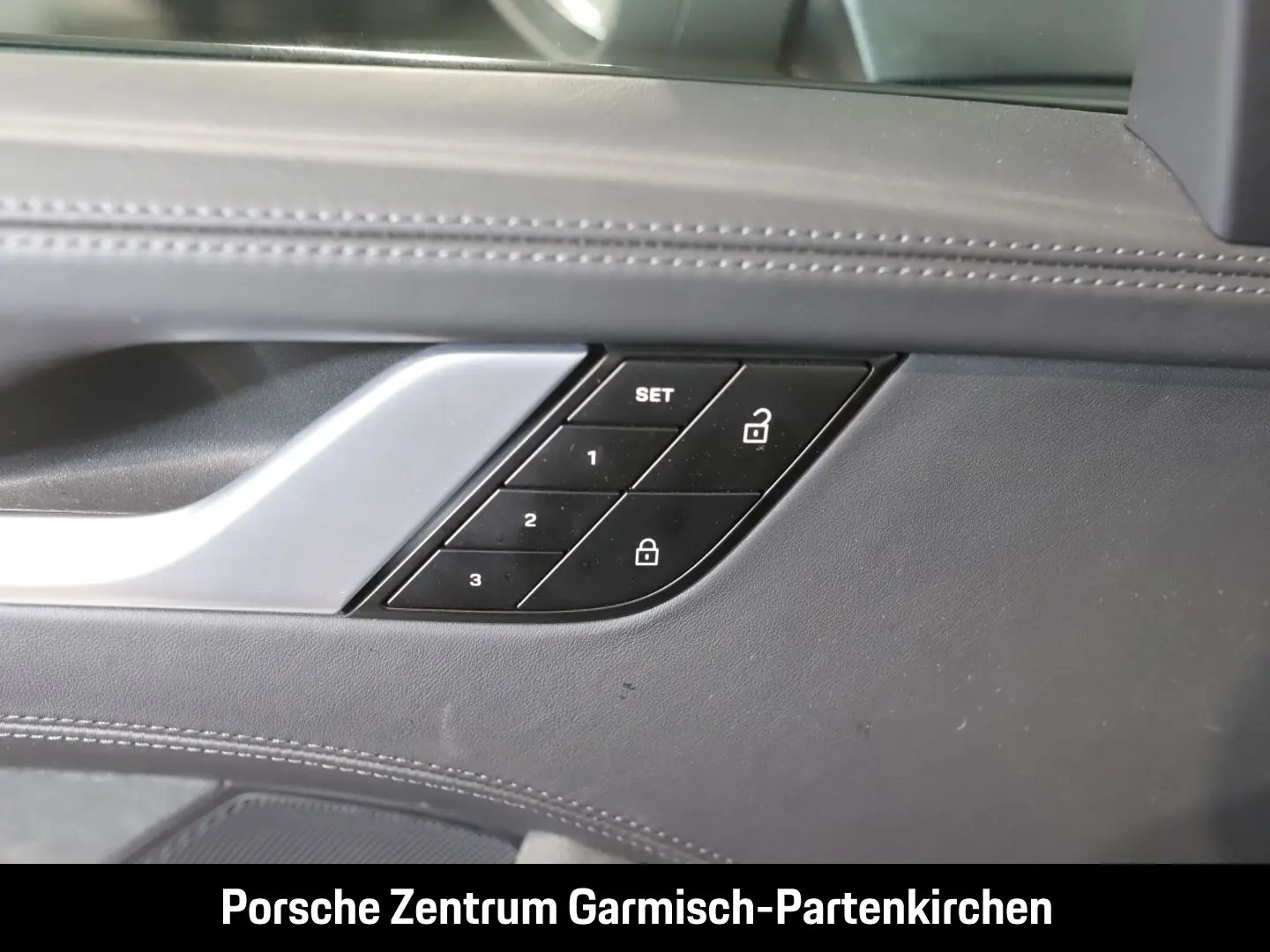 992 911 Carrera 4 GTS Matrix LED 360 Kamera SHZ
