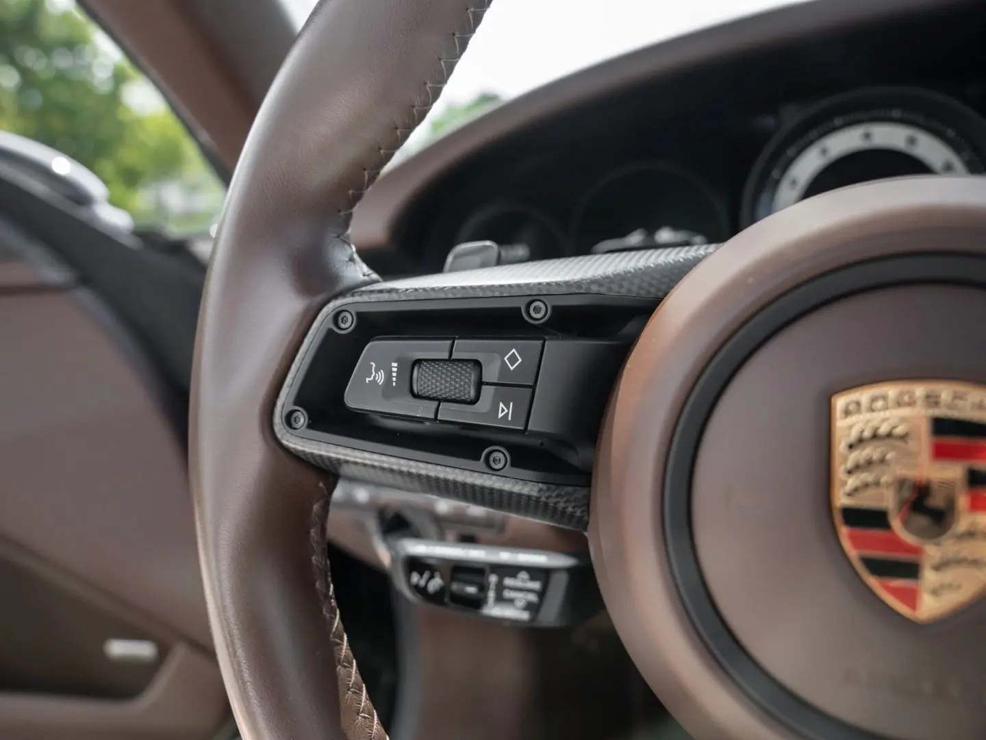 992 911 Targa 4 GTS Matrix InnoDrive 18 Weg Sitz