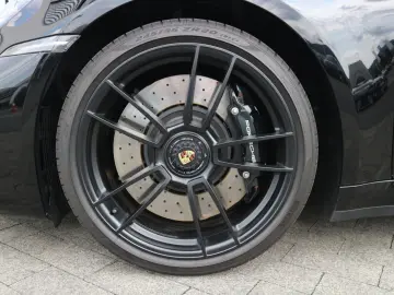 992 Carrera 4 GTS Matrix*Bose*Lift*Schiebedach