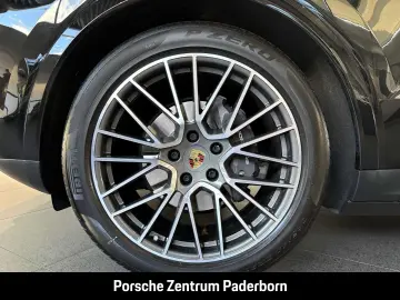 Cayenne Coupe BOSE Luftfederung Surround View