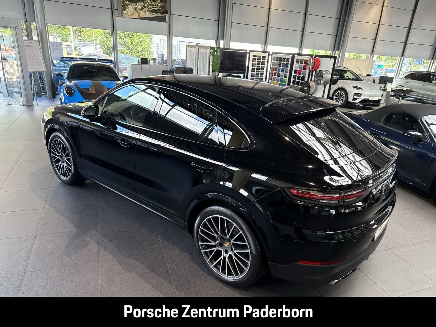 Cayenne Coupe BOSE Luftfederung Surround View