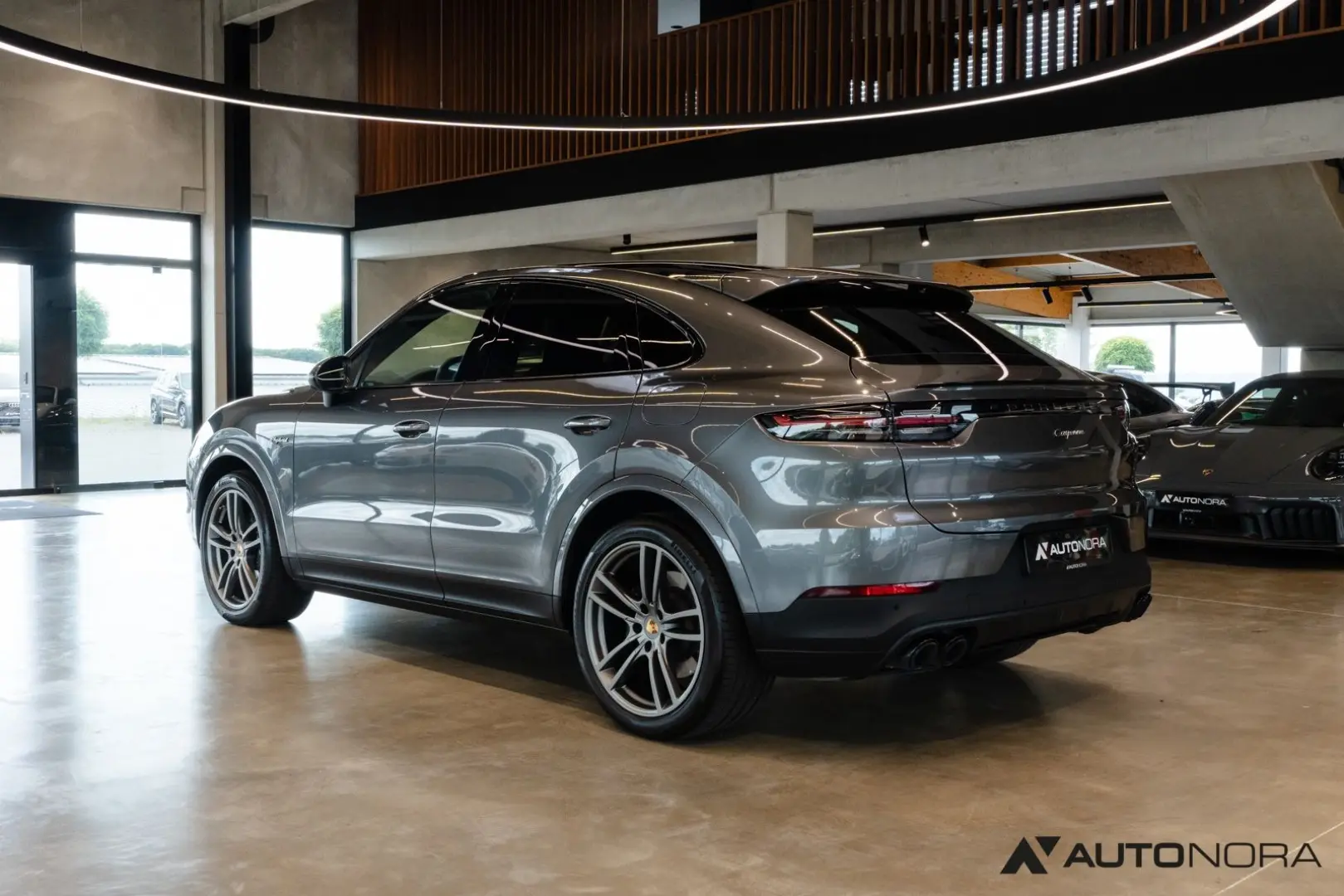 Cayenne Coupe E-Hybrid Sportabgas / Luftfederung