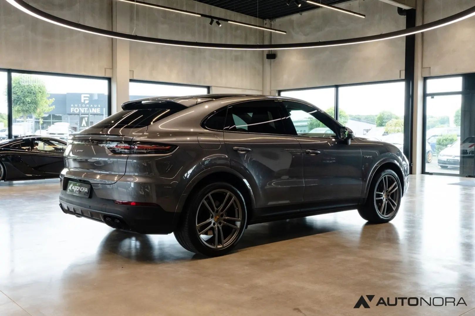 Cayenne Coupe E-Hybrid Sportabgas / Luftfederung