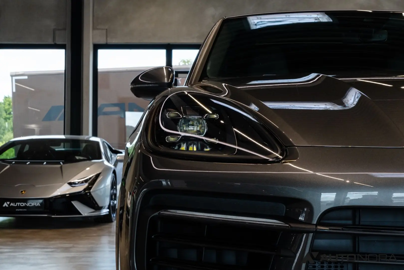 Cayenne Coupe E-Hybrid Sportabgas / Luftfederung