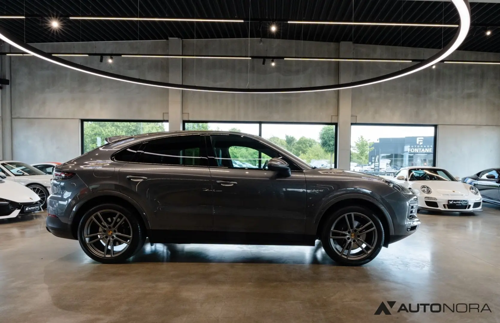 Cayenne Coupe E-Hybrid Sportabgas / Luftfederung
