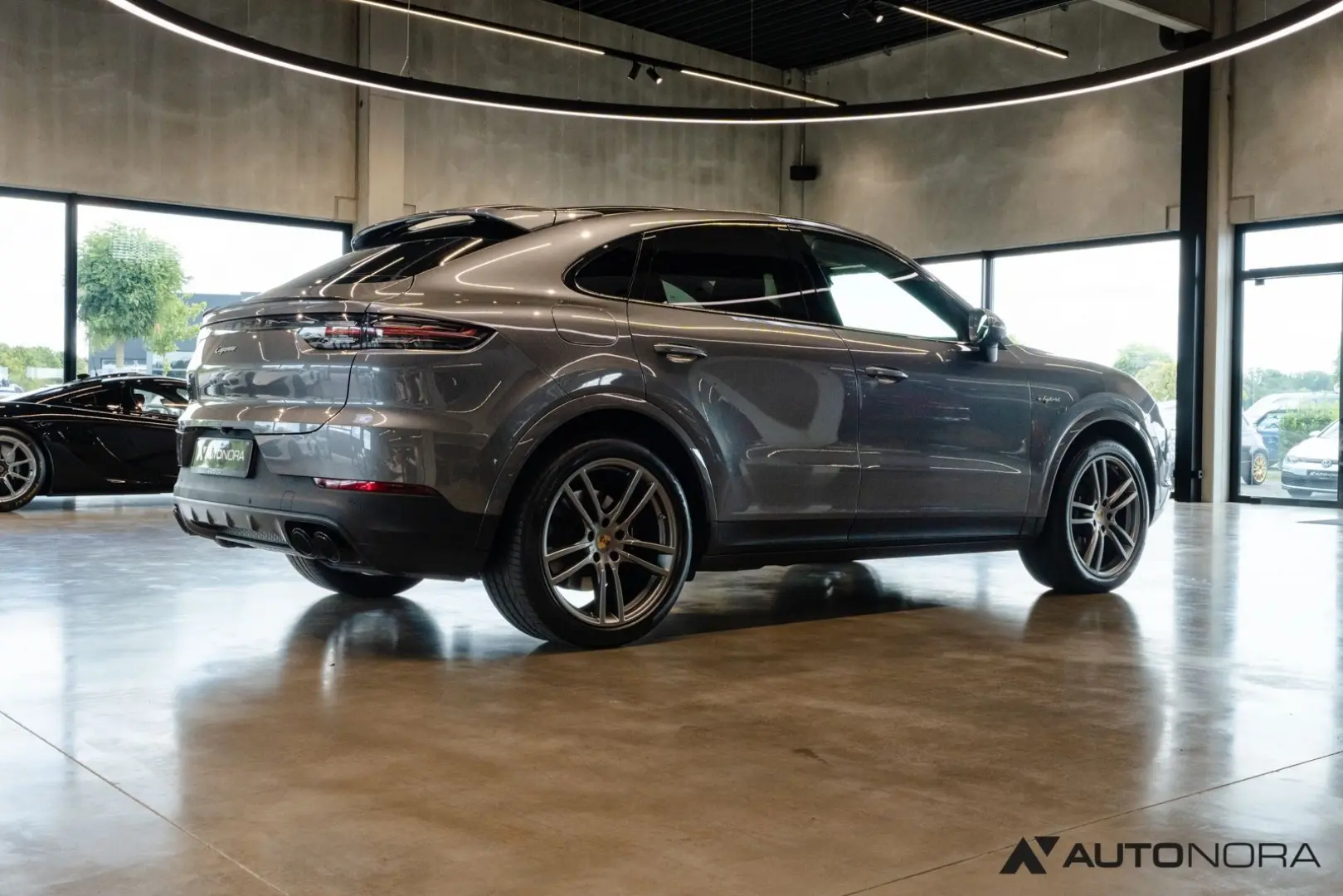 Cayenne Coupe E-Hybrid Sportabgas / Luftfederung