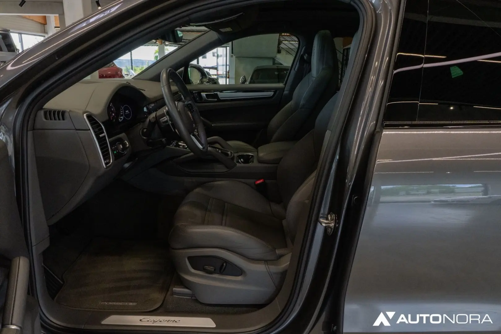 Cayenne Coupe E-Hybrid Sportabgas / Luftfederung