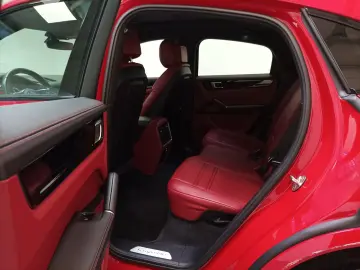 Cayenne Coupe Sport Chrono|Navi|HUD|CAM