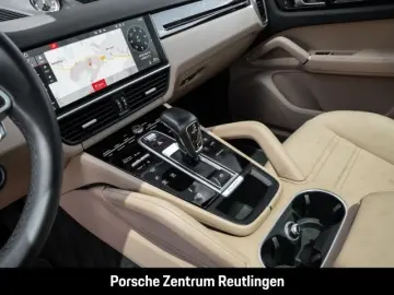 Cayenne E-Hybrid Coupe Sport-Chrono Sportabgas