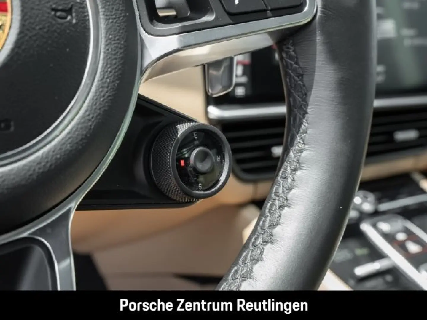 Cayenne E-Hybrid Coupe Sport-Chrono Sportabgas