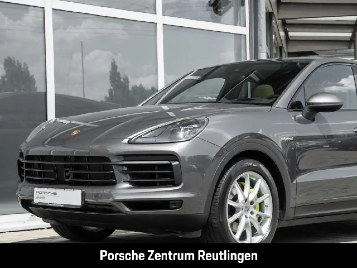 Cayenne E-Hybrid Coupe Sport-Chrono Sportabgas