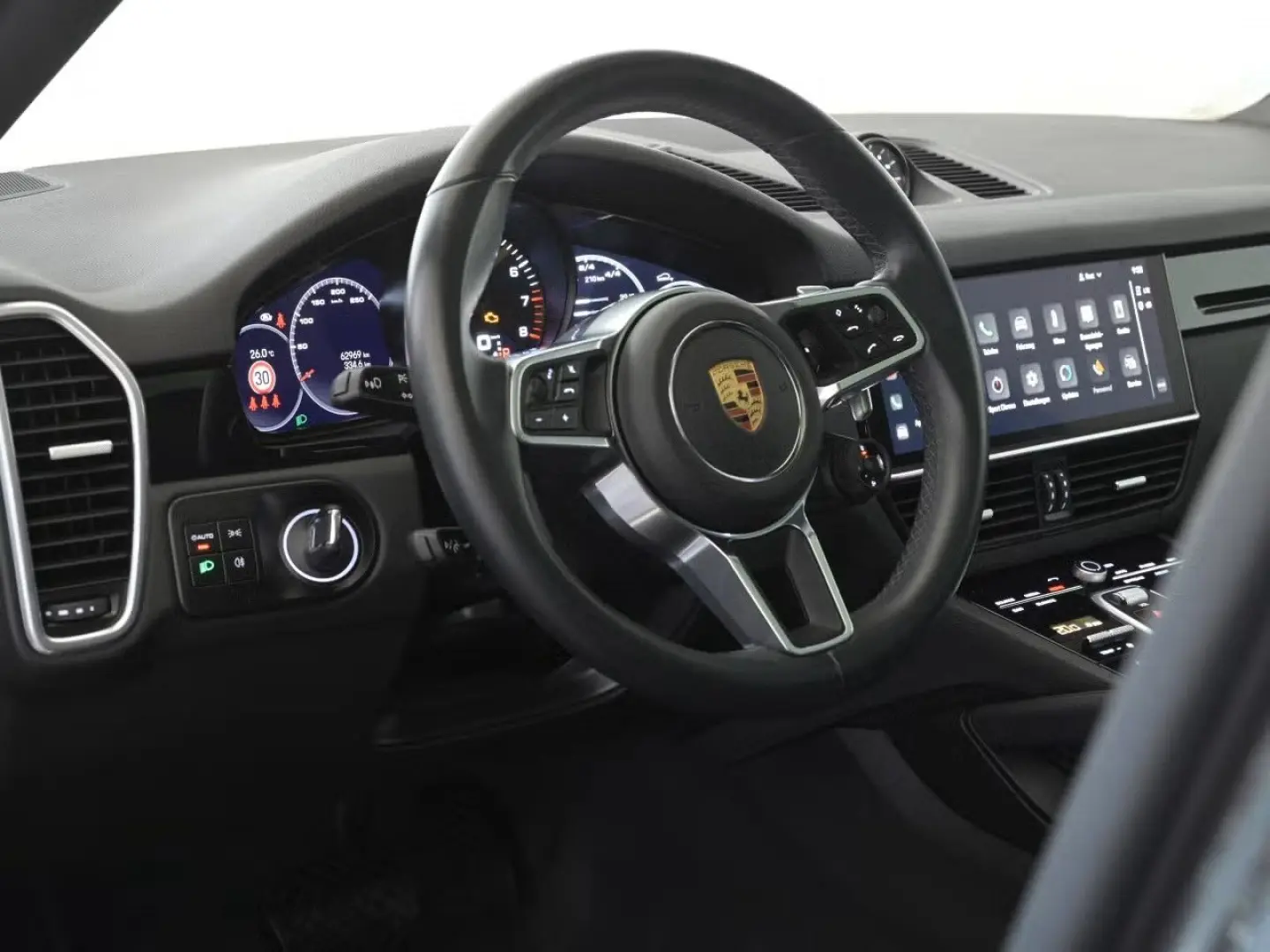 Cayenne Coupé 4RadLenk. Inno SoftClose 360° Luft