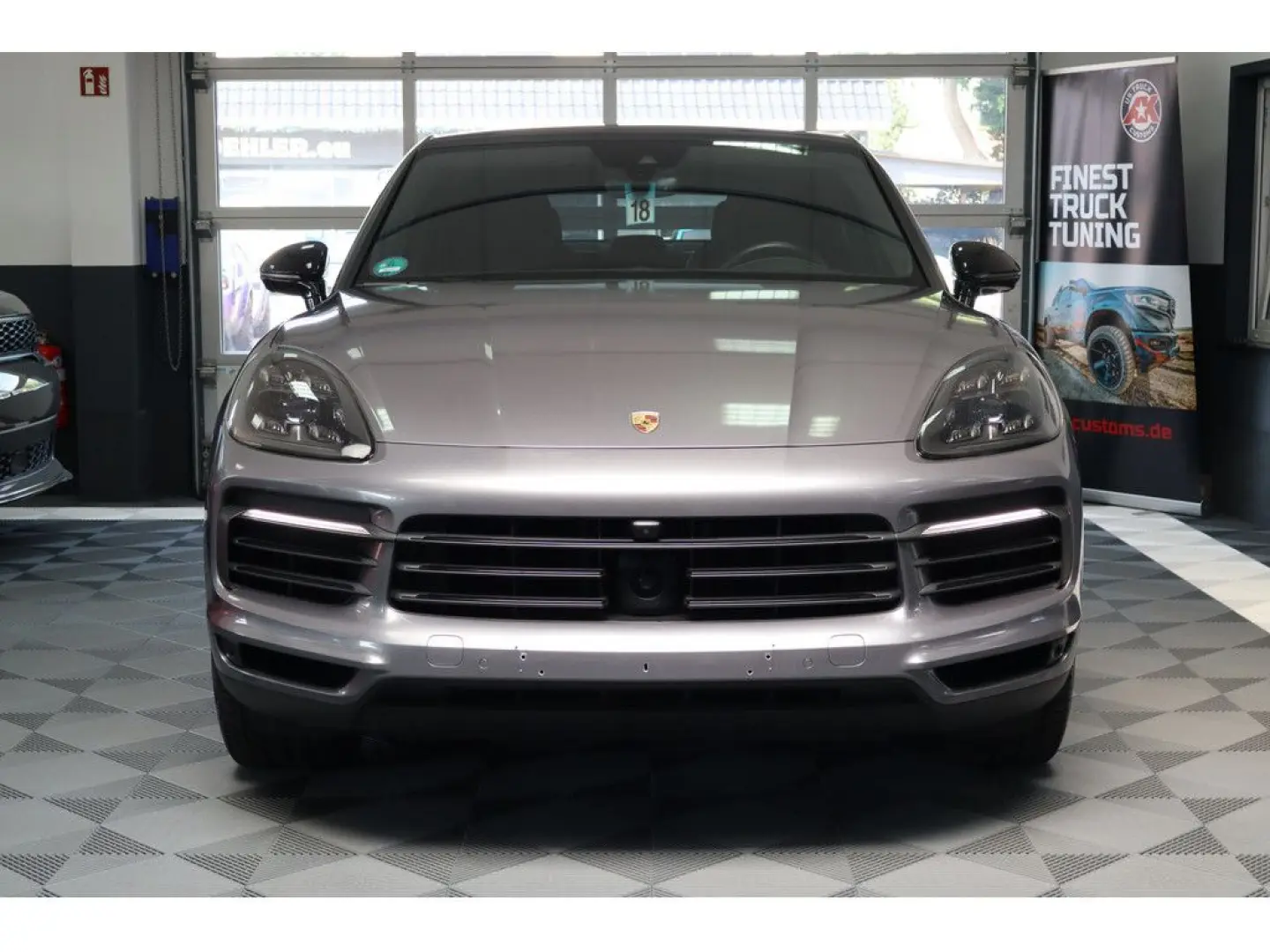 Cayenne Coupe 3.0 E-Hybrid Matrix LED 22