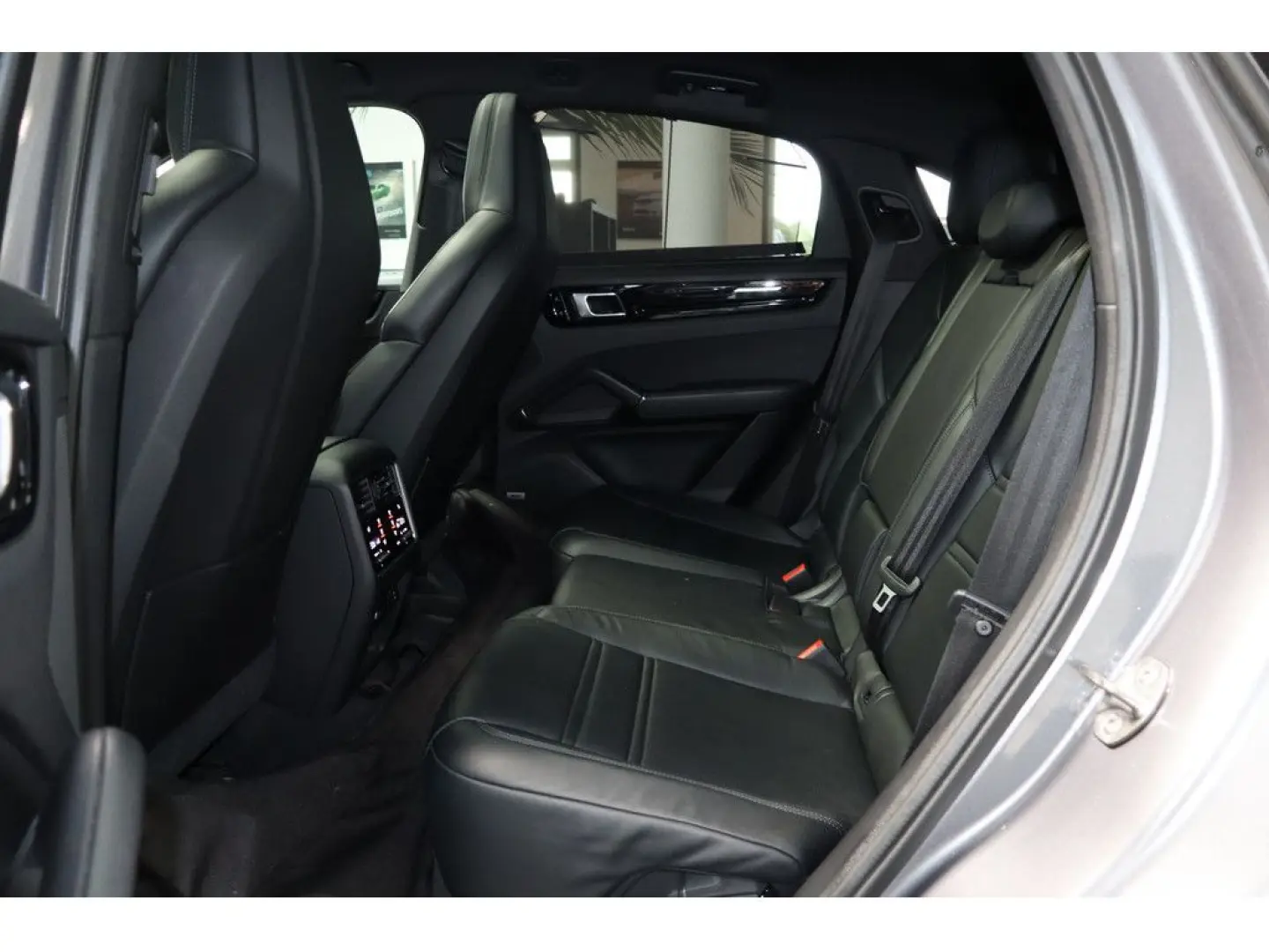 Cayenne Coupe 3.0 E-Hybrid Matrix LED 22
