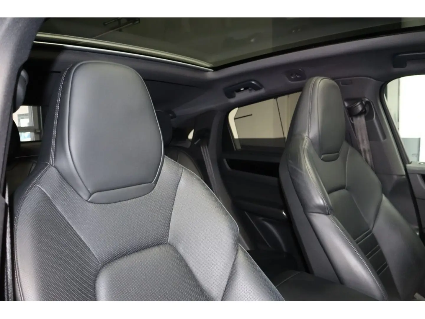 Cayenne Coupe 3.0 E-Hybrid Matrix LED 22