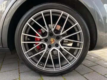 Cayenne GTS Coupe |Standheizg. |InnoDrive