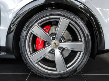 Cayenne GTS Coupé Navi Bose PANO LED Matrix Stan