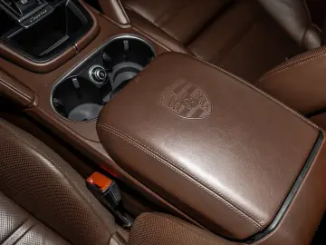 Cayenne GTS Coupé Navi Bose PANO LED Matrix Stan