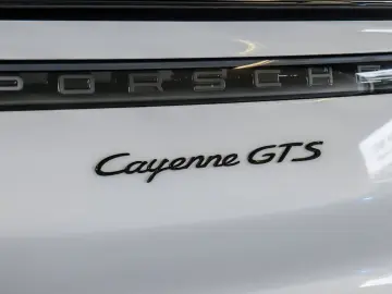 Cayenne GTS Coupé Navi Bose PANO LED Matrix Stan