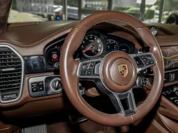 Cayenne GTS Coupé Navi Bose PANO LED Matrix Stan