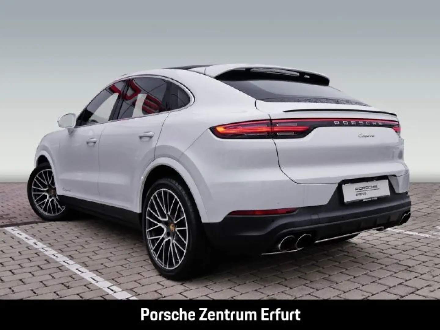 Cayenne Coupe/Surround View/Bug und Heckblende E
