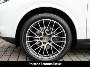 Cayenne Coupe/Surround View/Bug und Heckblende E