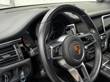 Macan S Alcantara Chrono Pano 20´Turbo Voll*