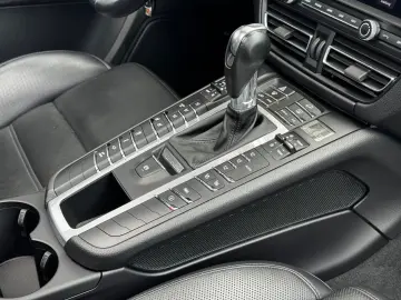Macan S Alcantara Chrono Pano 20´Turbo Voll*