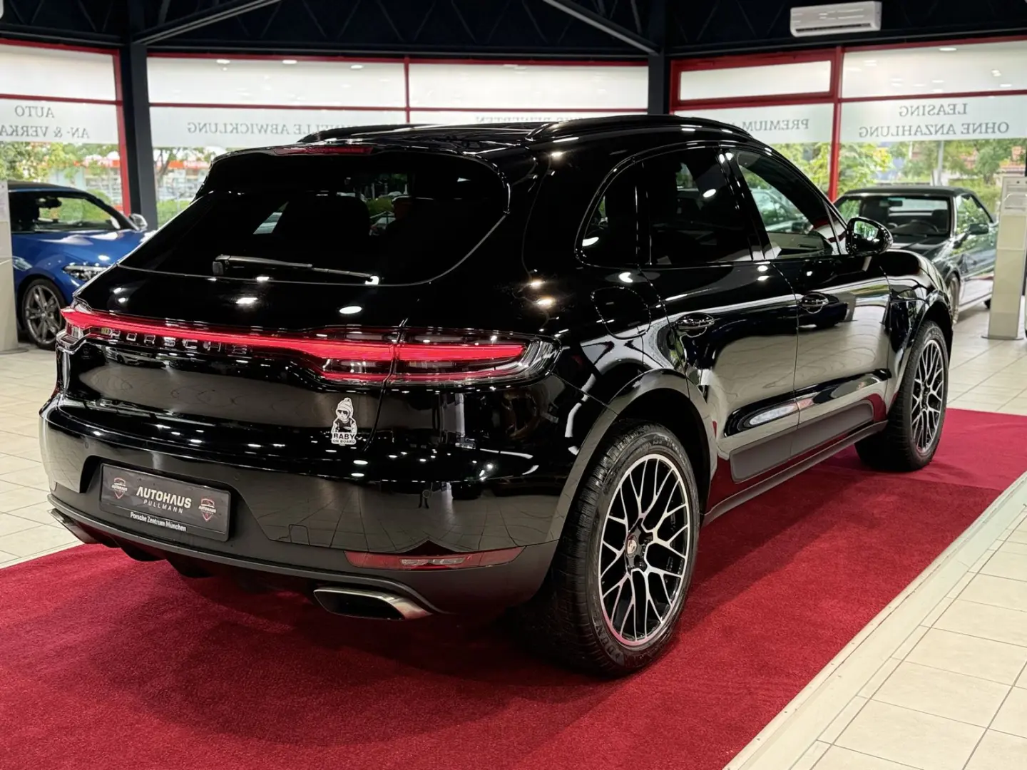 Macan NAVI+LED