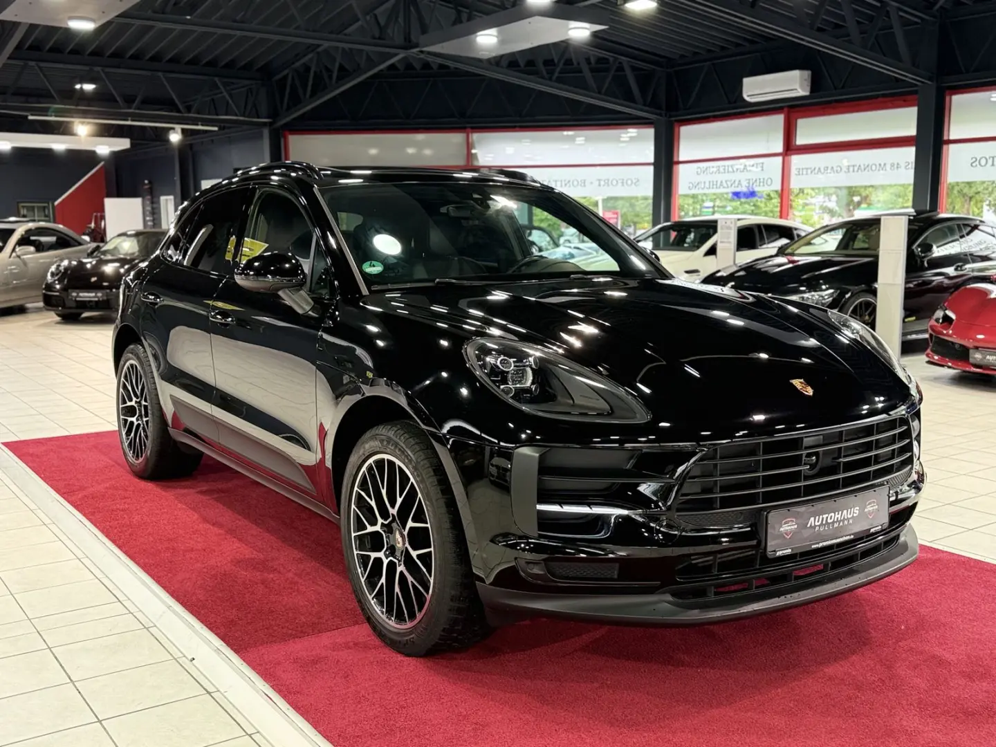 Macan NAVI+LED