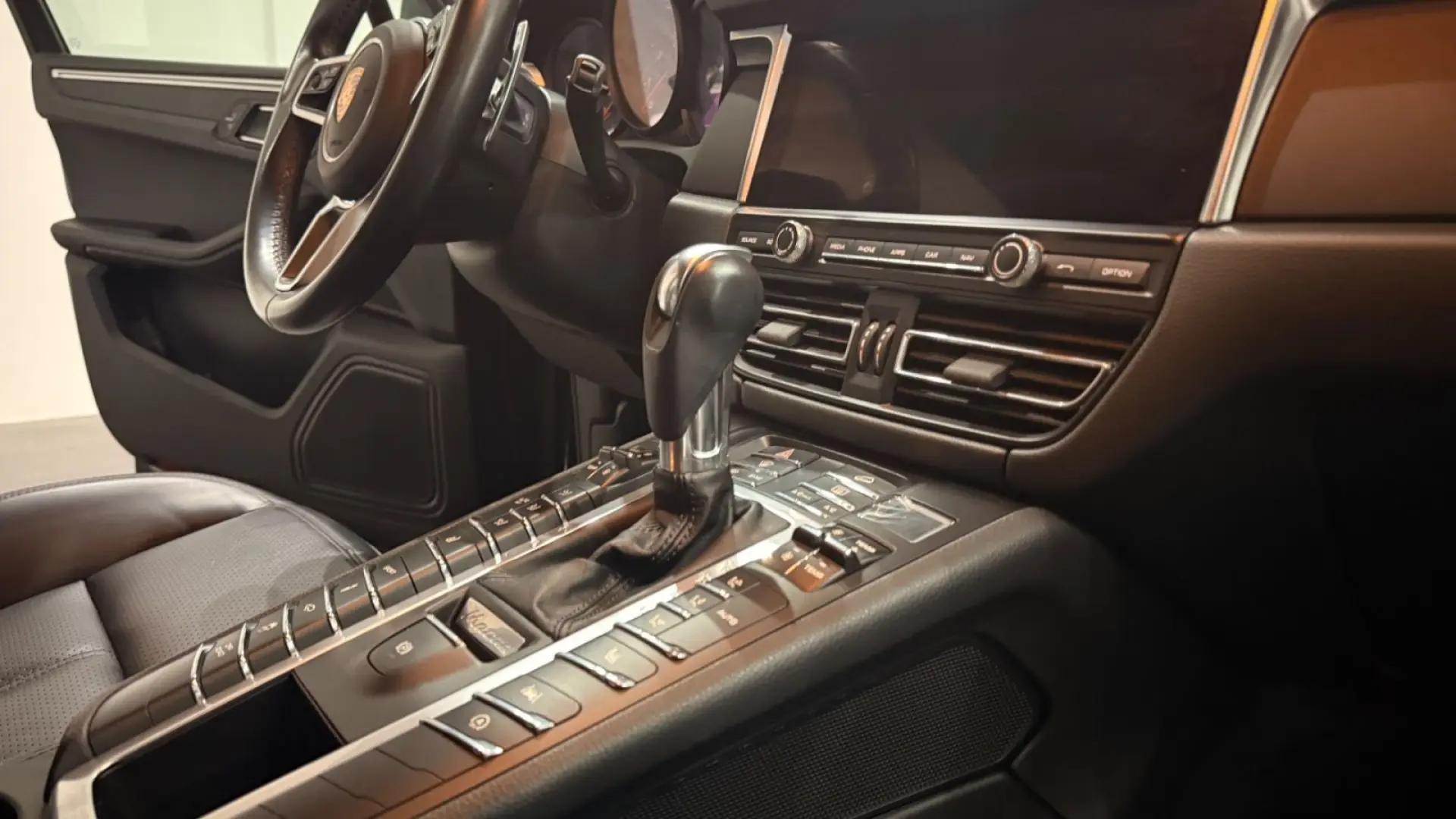 Macan 2.0 21