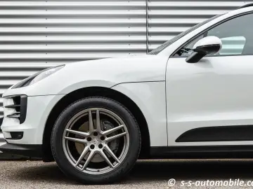 Macan S Luftfederung Panorama AHK Kamera Memory