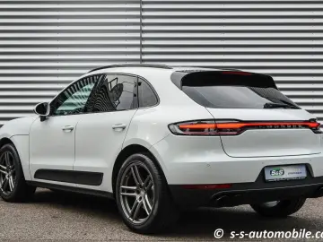 Macan S Luftfederung Panorama AHK Kamera Memory