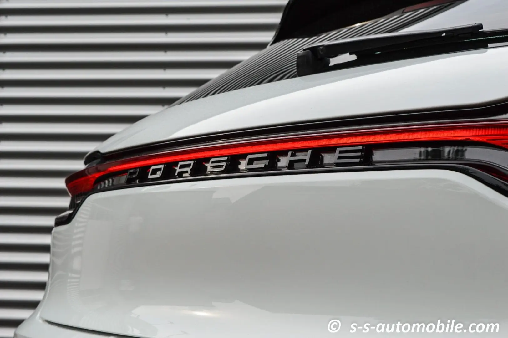Macan S Luftfederung Panorama AHK Kamera Memory