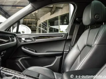 Macan S Luftfederung Panorama AHK Kamera Memory