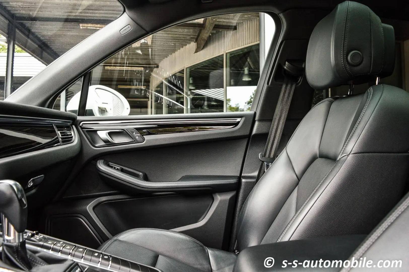 Macan S Luftfederung Panorama AHK Kamera Memory