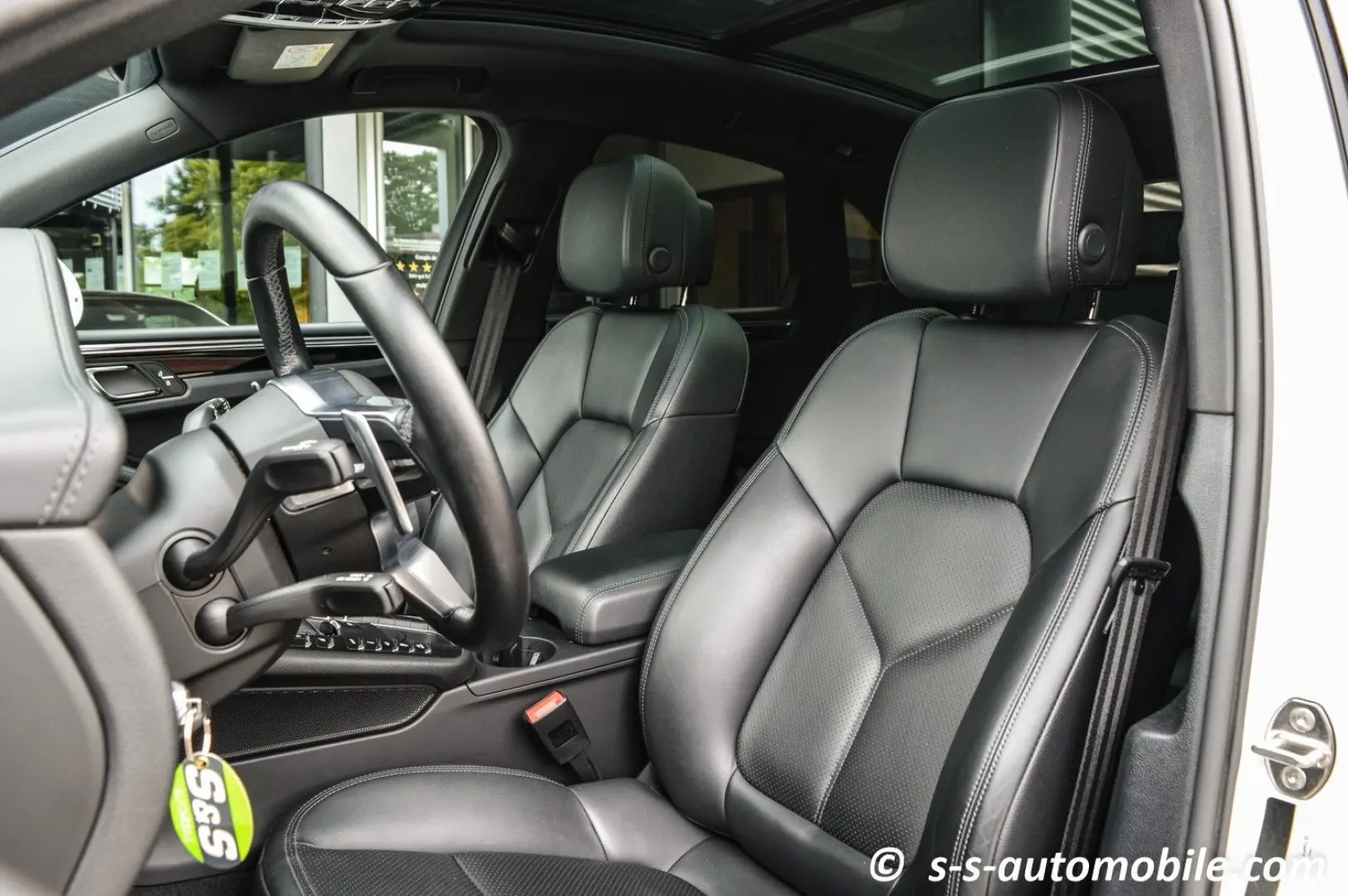 Macan S Luftfederung Panorama AHK Kamera Memory