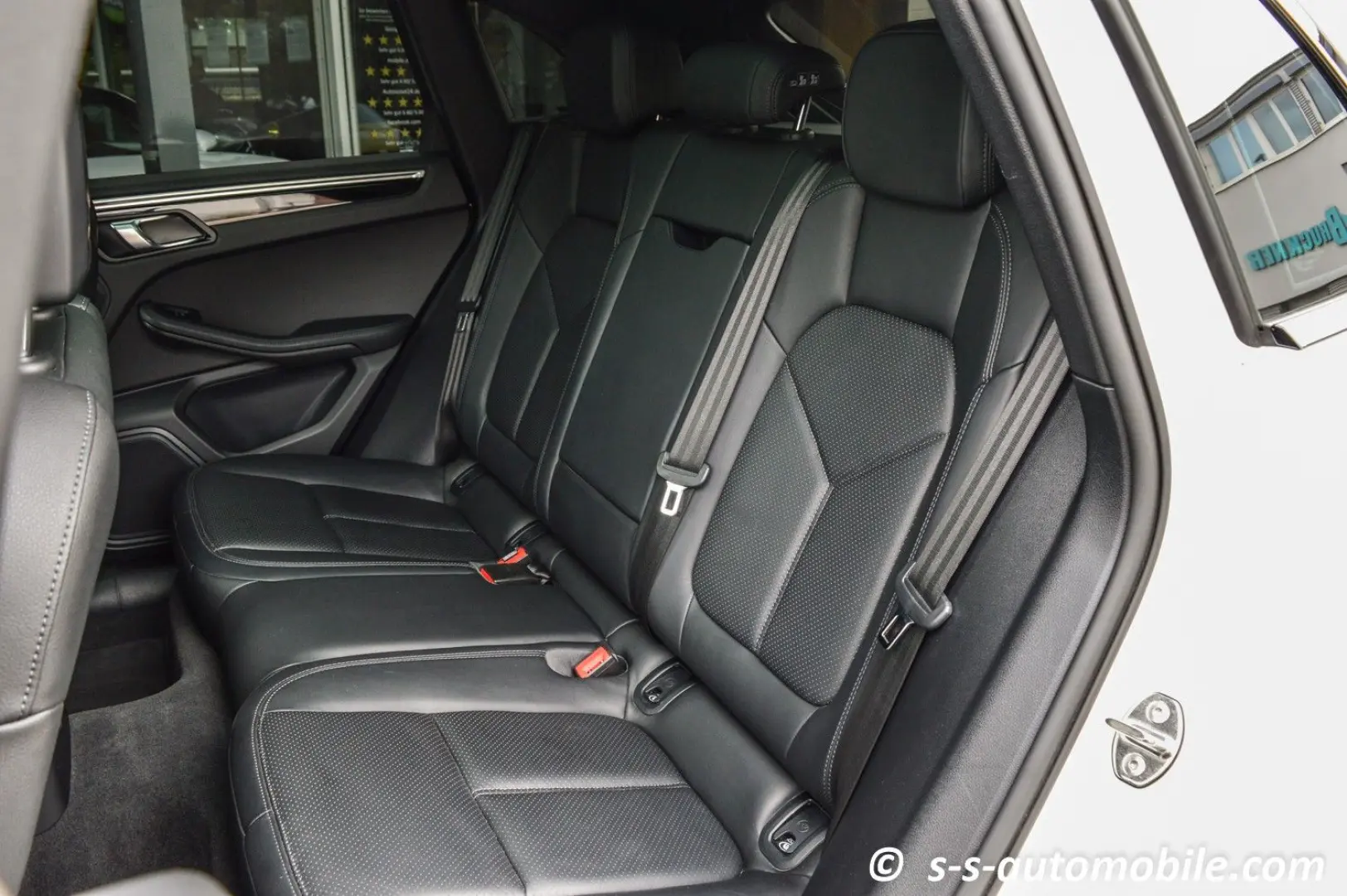 Macan S Luftfederung Panorama AHK Kamera Memory