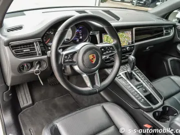 Macan S Luftfederung Panorama AHK Kamera Memory
