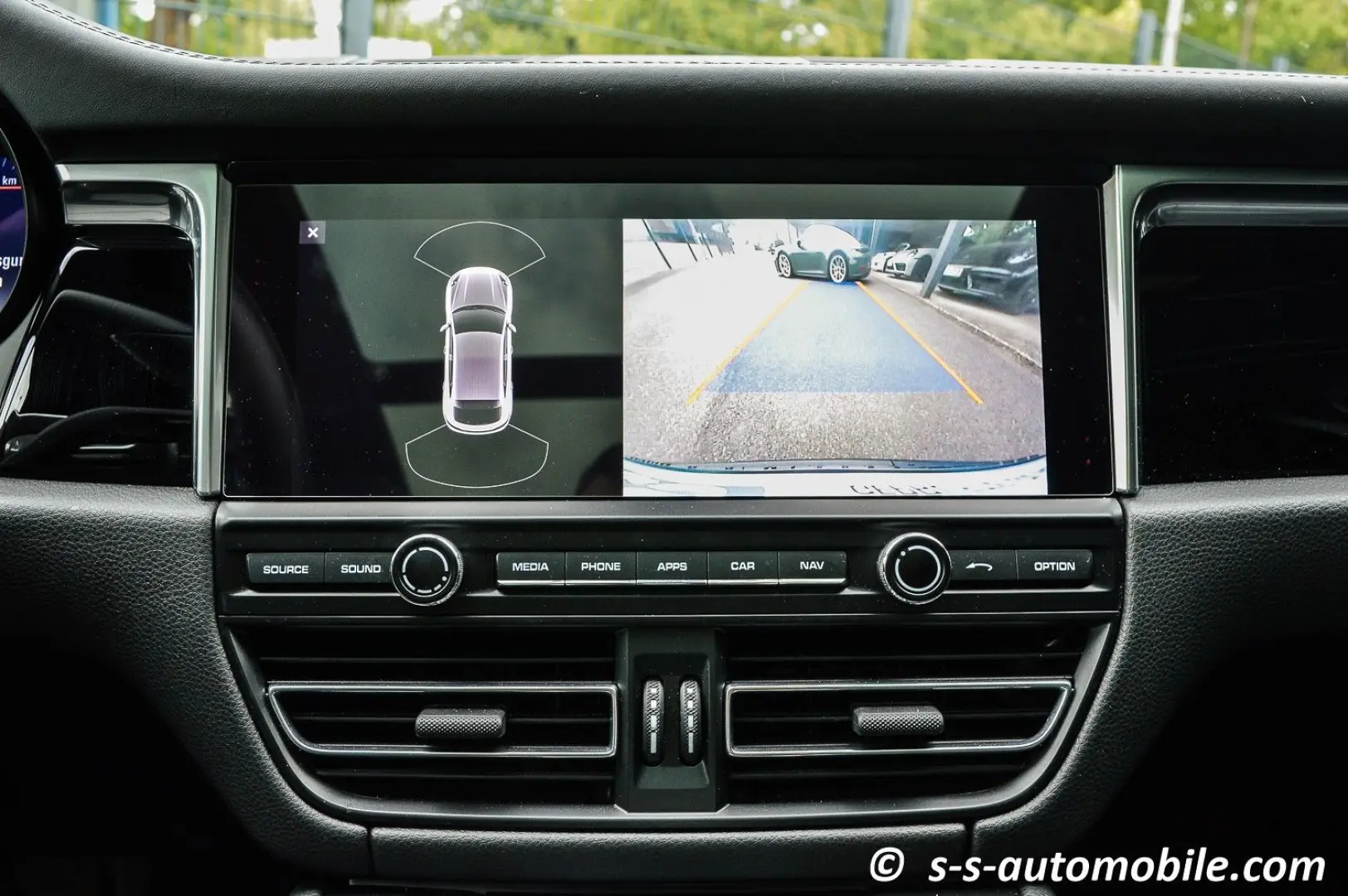 Macan S Luftfederung Panorama AHK Kamera Memory