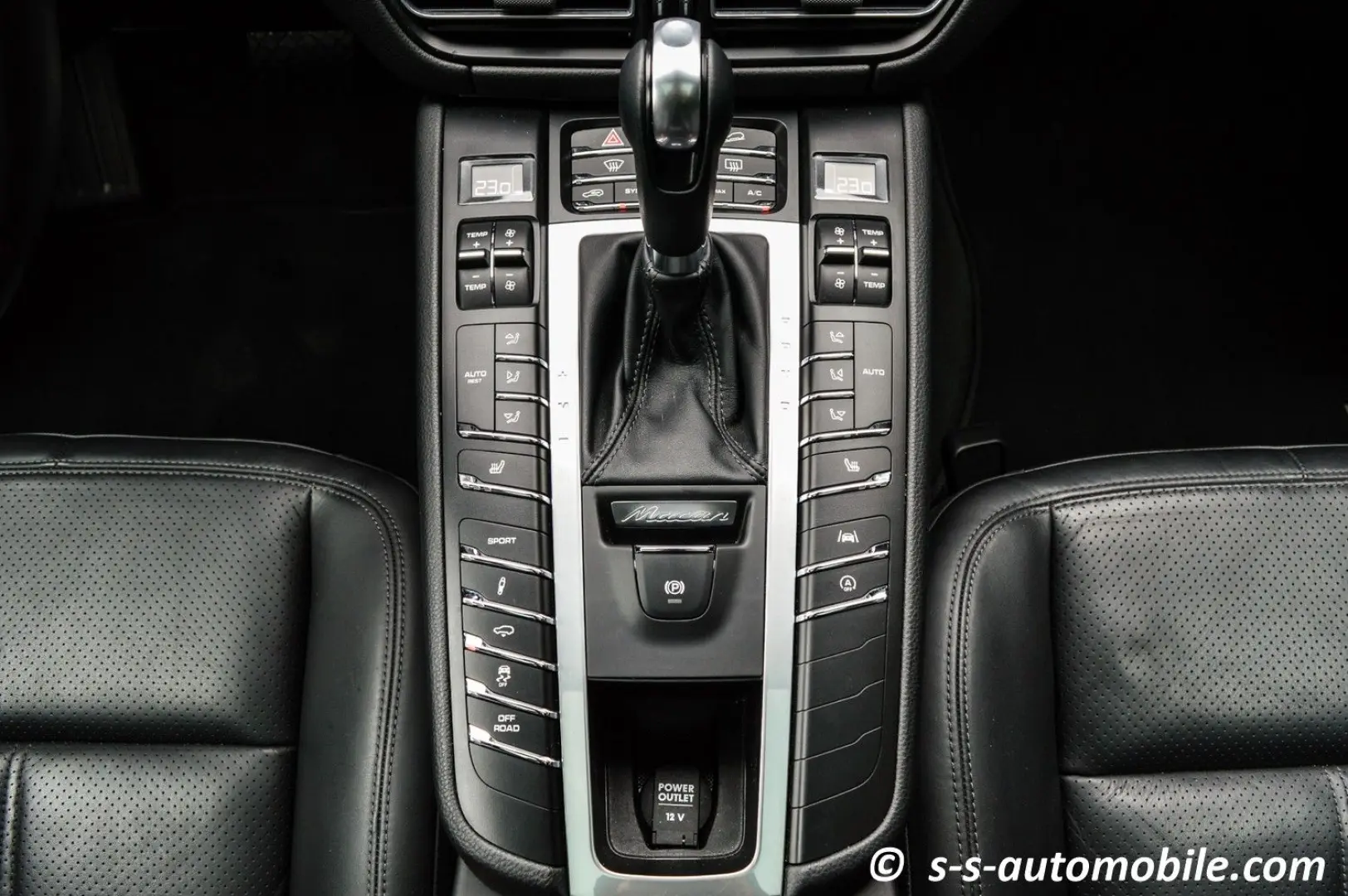 Macan S Luftfederung Panorama AHK Kamera Memory