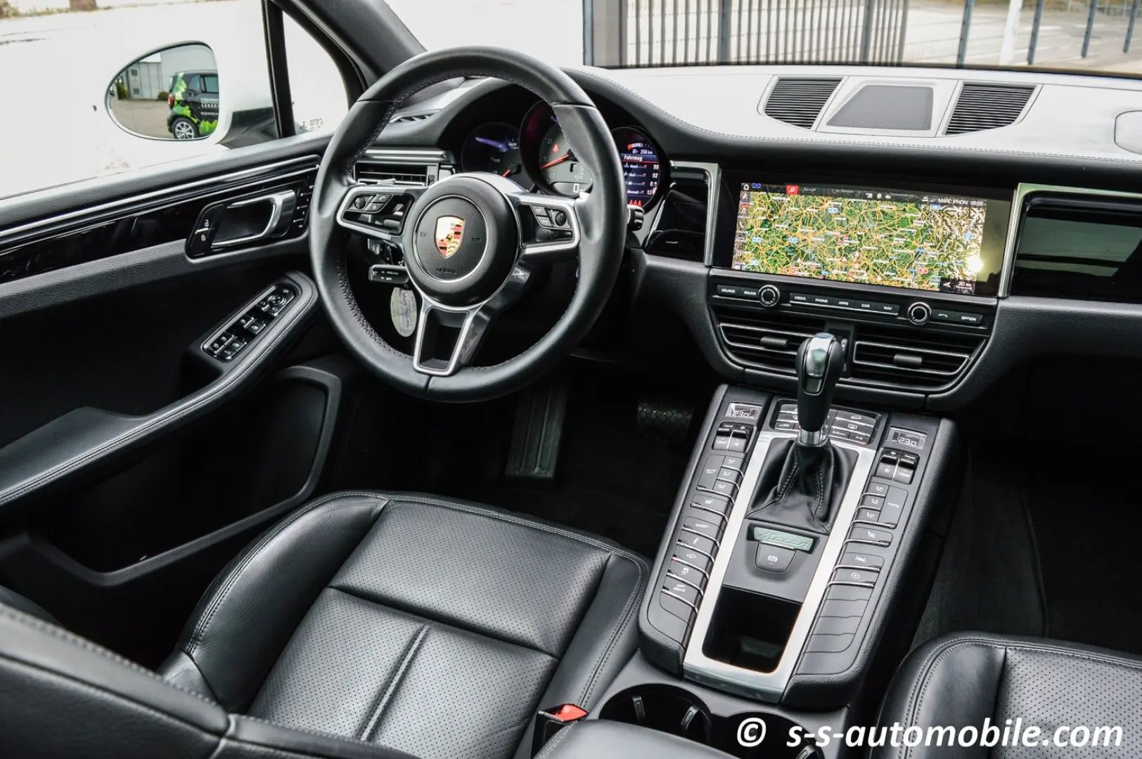 Macan S Luftfederung Panorama AHK Kamera Memory