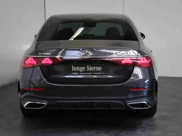 E 200 AMG NIGHT*Totwinkel*MBUX*Keyless*19