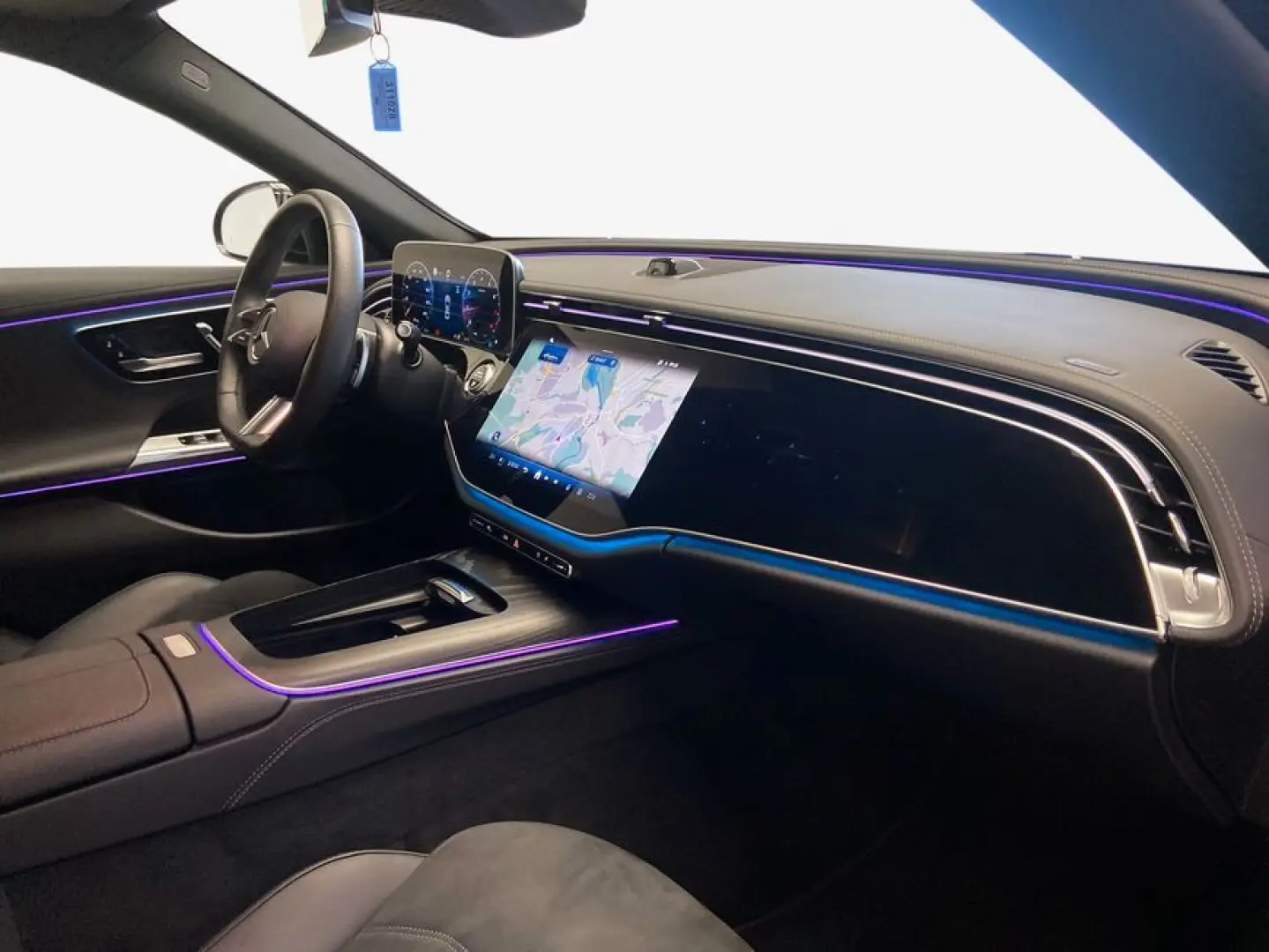 E 200 AMG Adva Plus/SuperScreen/Night/DigiLight/