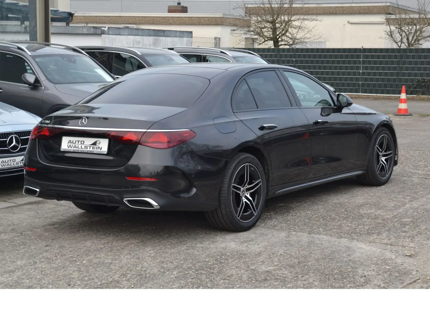 E 200 AMG Line Advanced W214 (Night KLGo Ambient