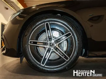 E 200+AMG-LINE ADVANCED+NIGHT+DISTRONIC+KAMERA