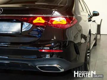 E 200+AMG-LINE ADVANCED+NIGHT+DISTRONIC+KAMERA
