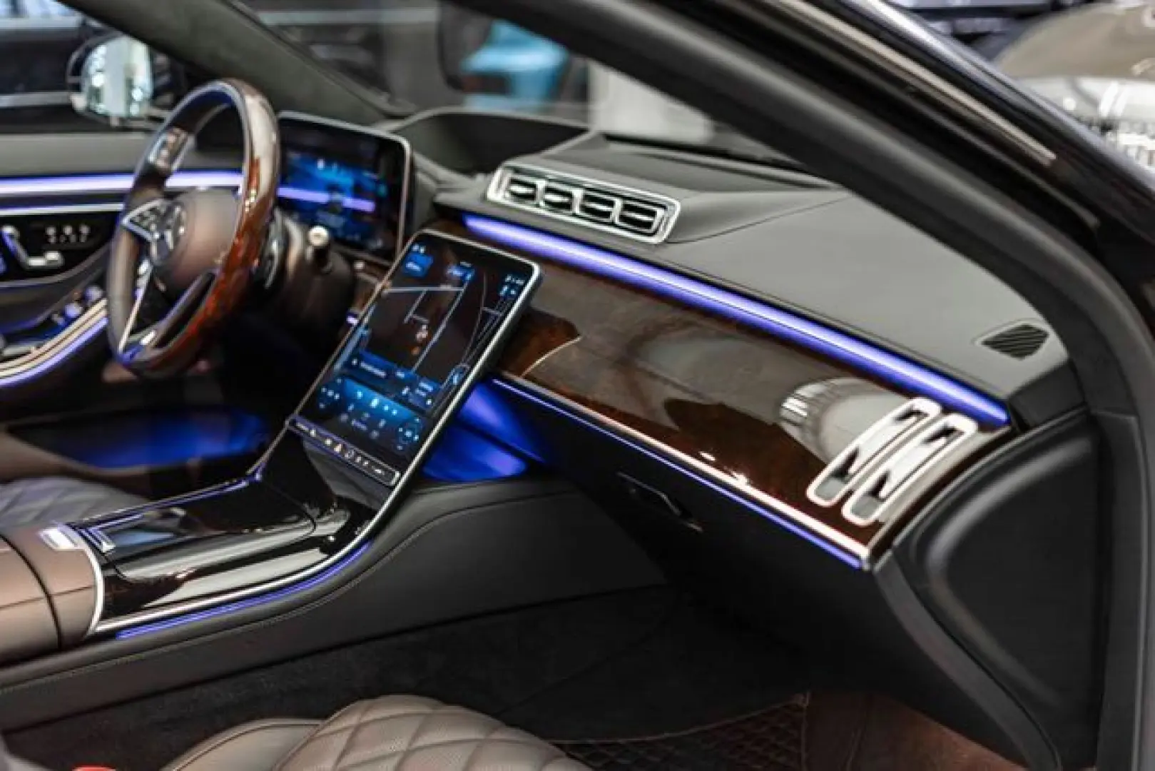 S 450 4M LONG /AMG Line/Rear DVD /DRIVE Pilot/
