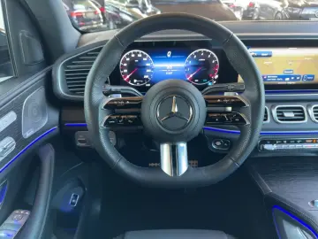 GLE 450 4MATIC NP € 137.514 AMG Premium Distr AH