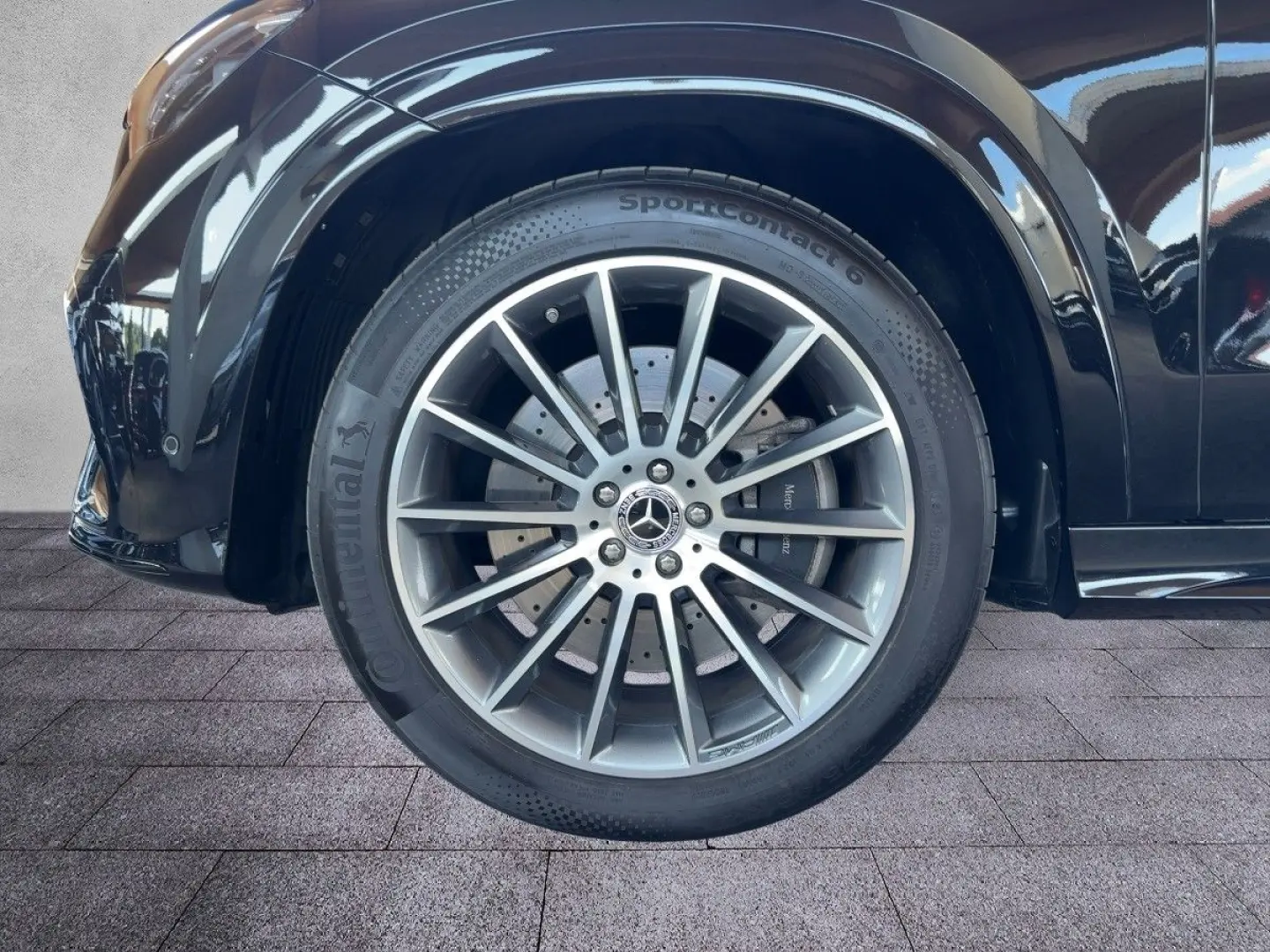 GLE 450 4MATIC NP € 137.514 AMG Premium Distr AH